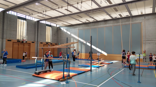 Action und Adrenalin im Ninja Warrior Parcours