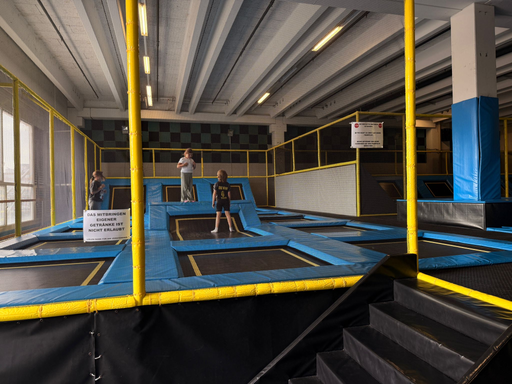 Abenteuer im Trampolinpark