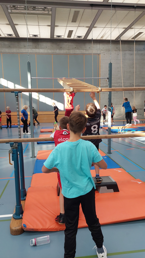 Action und Adrenalin im Ninja Warrior Parcours