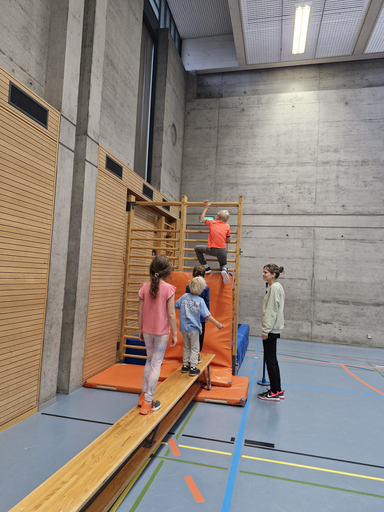 Action und Adrenalin im Ninja Warrior Parcours