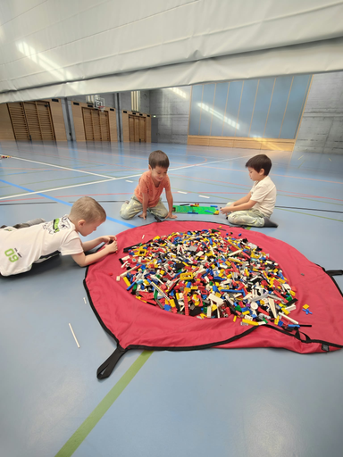 Kreatives bauen mit Lego